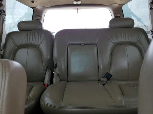 1FMRU17L0WLC17682 - 1998 FORD EXPEDITION WHITE photo 10