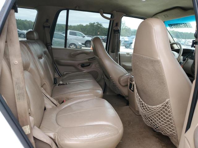 1FMRU17L0WLC17682 - 1998 FORD EXPEDITION WHITE photo 11
