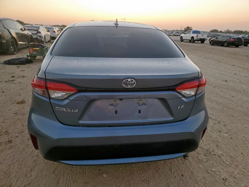 JTDEPRAE4LJ061625 - 2020 TOYOTA COROLLA LE BLUE photo 6