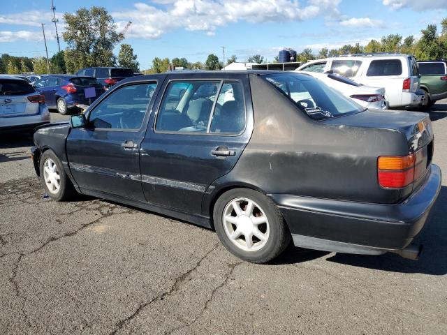 3VWSB81H6WM144046 - 1998 VOLKSWAGEN JETTA GLS შავი ფოტო 2