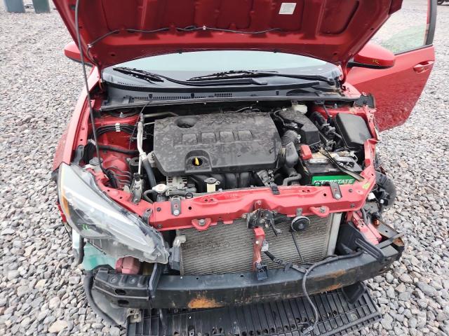 5YFBURHE6KP898551 - 2019 TOYOTA COROLLA L წითელი ფოტო 11