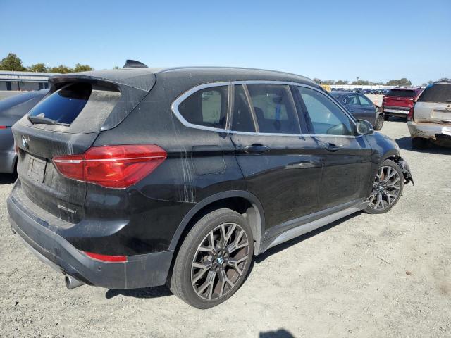 WBXJG7C06M5S28102 - 2021 BMW X1 SDRIVE28I BLACK photo 3