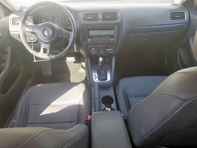 3VWDZ7AJ5BM321360 - 2011 VOLKSWAGEN JETTA SE SILVER photo 8