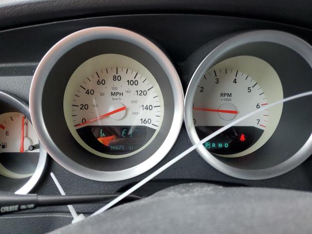 2D8GV58275H514614 - 2005 DODGE MAGNUM R/T SILVER photo 9