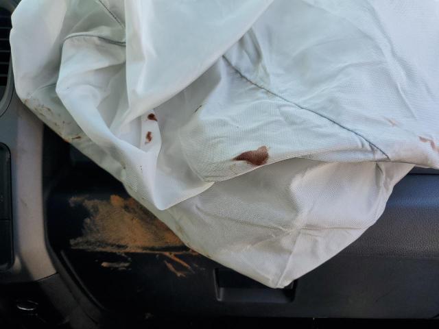 1C6RR6KT8FS554012 - 2015 RAM 1500 ST RED photo 12