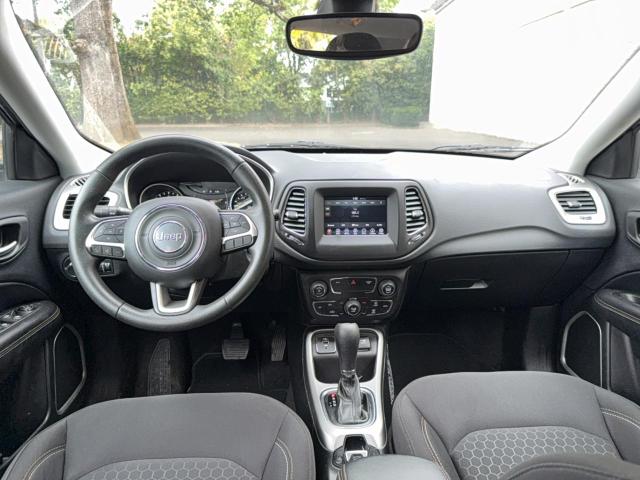 3C4NJCAB6KT658724 - 2019 JEEP COMPASS SPORT Темно-сірий фото 9