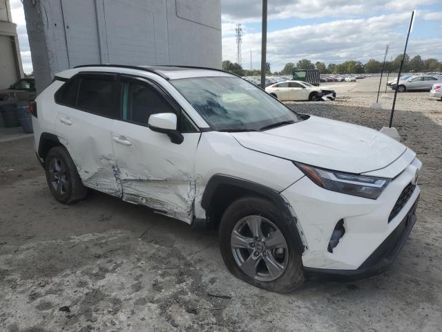 2T3RWRFV3NW137403 - 2022 TOYOTA RAV4 XLE 白色 照片 4
