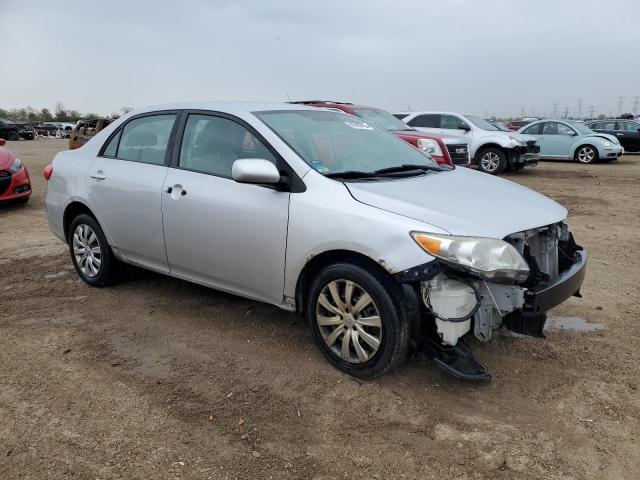 2T1BU4EE0CC756978 - 2012 TOYOTA COROLLA BASE SILVER photo 4