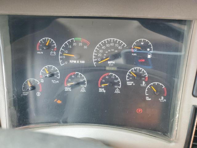 1M8TRMPA31P061541 - 2001 MOTOR COACH INDUSTRIES TRANSIT BU WHITE photo 8