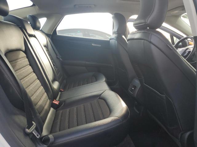 3FA6P0LU7JR281208 - 2018 FORD FUSION SE HYBRID თეთრი ფოტო 10