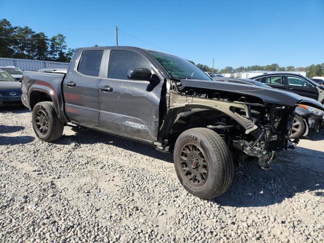 3TMLB5JN1SM160791 - 2025 TOYOTA TACOMA DOUBLE CAB ნაცრისფერი ფოტო 4