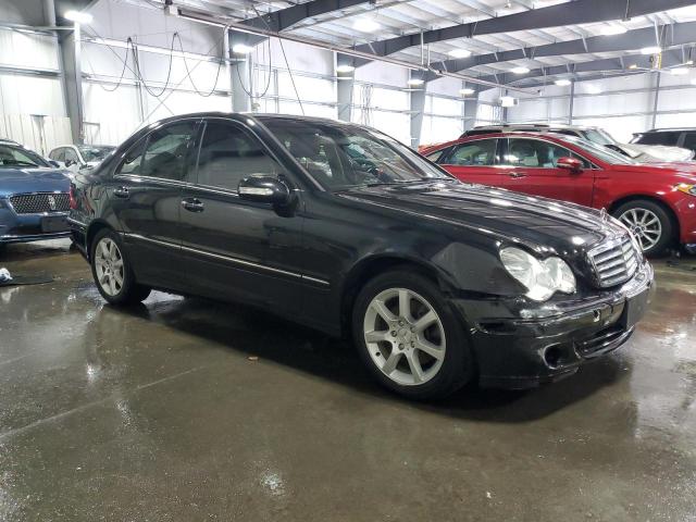 WDBRF92H27F869816 - 2007 MERCEDES-BENZ C 280 4MATIC BLACK photo 4