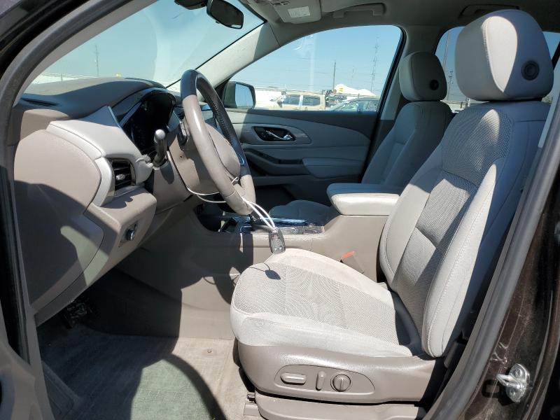 1GNERGKWXJJ137276 - 2018 CHEVROLET TRAVERSE LT Braun Foto 7