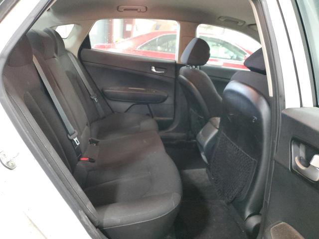 5XXGT4L37KG335907 - 2019 KIA OPTIMA LX WHITE photo 10
