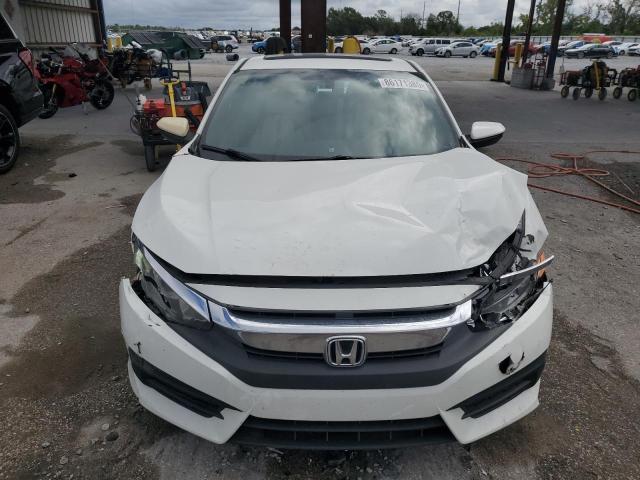 2HGFC4B03JH304041 - 2018 HONDA CIVIC LX WHITE photo 5