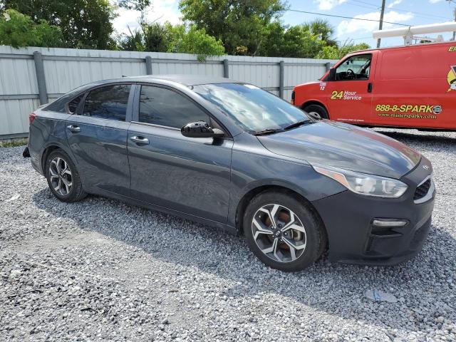 3KPF24AD8KE058896 - 2019 KIA FORTE FE ნაცრისფერი ფოტო 4