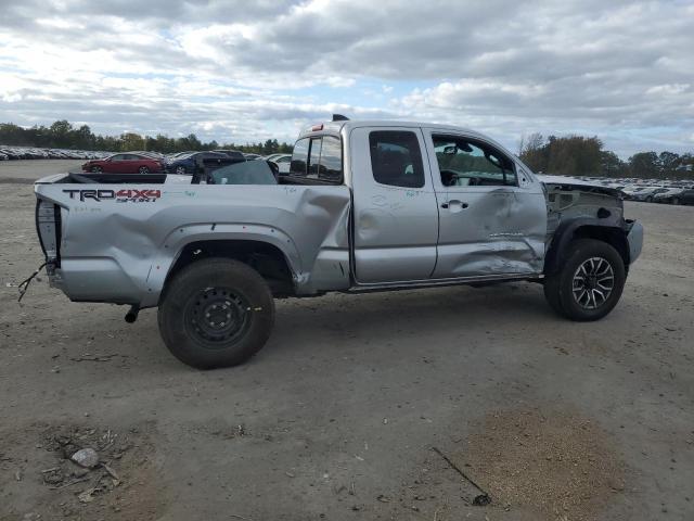 3TYSZ5AN6PT162376 - 2023 TOYOTA TACOMA ACCESS CAB Plata foto 3