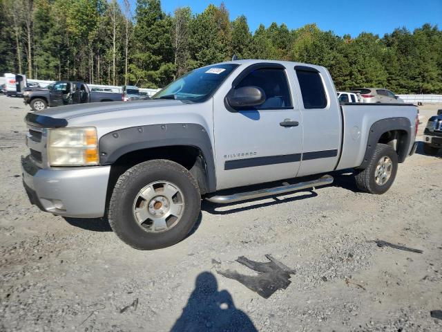 2010 CHEVROLET SILVERADO C1500 LT, 