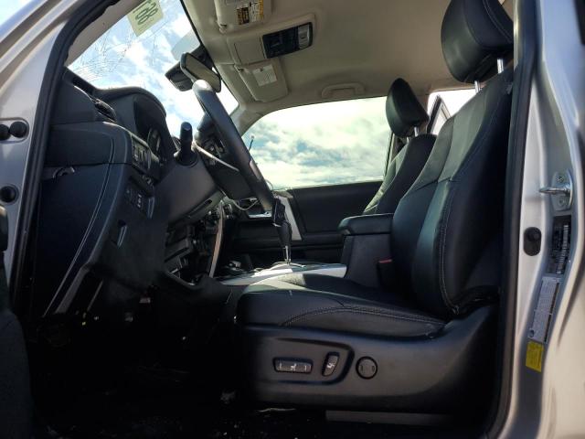 JTENU5JR3M5862590 - 2021 TOYOTA 4RUNNER SR5/SR5 PREMIUM SILVER photo 7