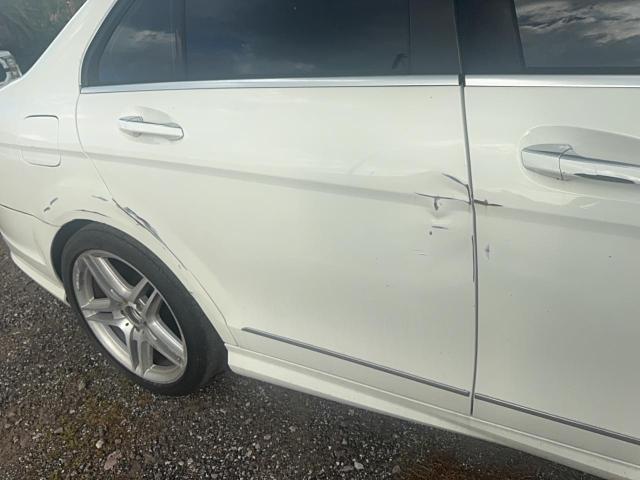 WDDGF5EB3BA417698 - 2011 MERCEDES-BENZ C 300 Ağ foto 12