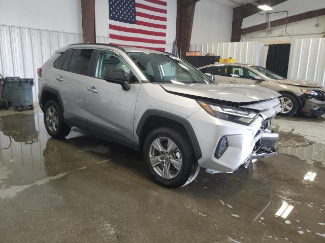 4T3LWRFV4SU166054 - 2025 TOYOTA RAV4 LE SILVER photo 4