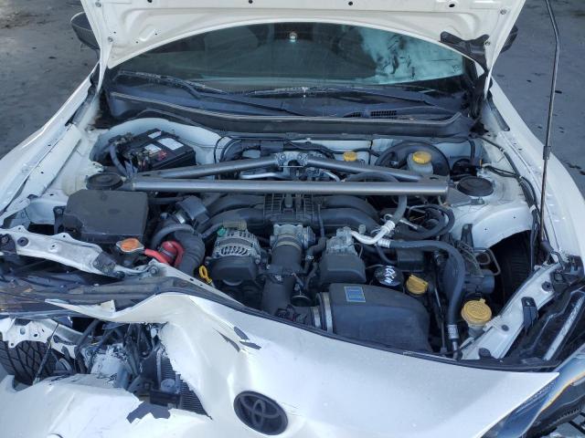 JF1ZNAA17D1714722 - 2013 TOYOTA SCION FR-S TWO TONE photo 11