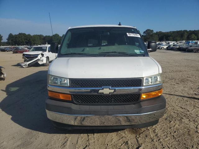 1GAZGPFF6H1242734 - 2017 CHEVROLET EXPRESS G3 LT WHITE photo 5