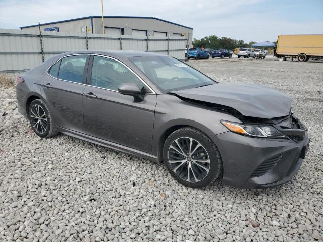 4T1B11HK1JU655761 - 2018 TOYOTA CAMRY L CHARCOAL photo 4
