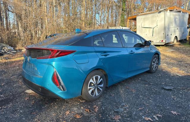 JTDKARFP1J3074607 - 2018 TOYOTA PRIUS PRIM BLUE photo 4