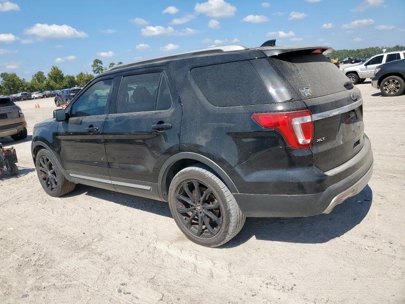 1FM5K7DH8HGB78648 - 2017 FORD EXPLORER XLT BLACK photo 2