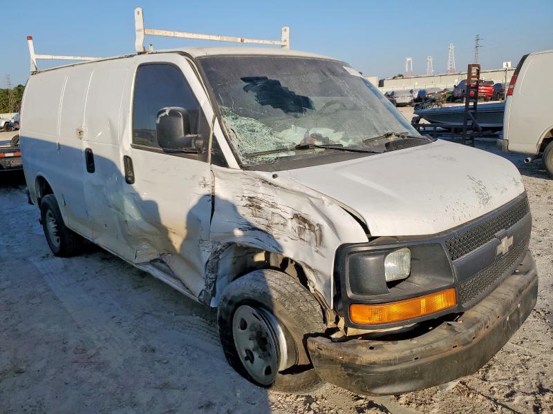 1GCHG35U771247029 - 2007 CHEVROLET EXPRESS G3 白色 照片 4