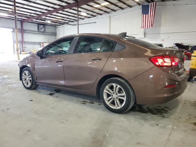 1G1BC5SM8K7113047 - 2019 CHEVROLET CRUZE LS 棕色 照片 2