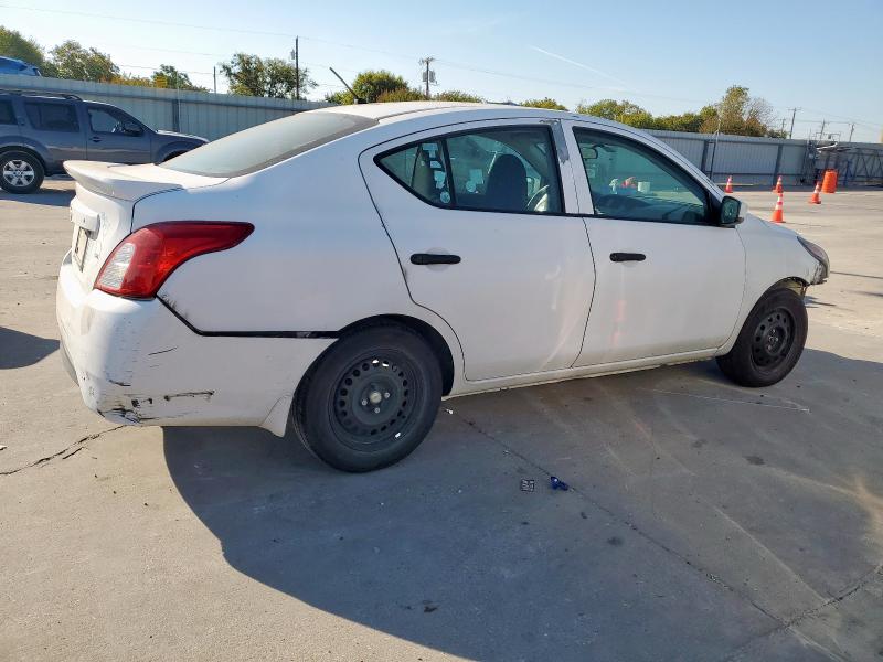 3N1CN7AP0HL863630 - 2017 NISSAN VERSA S WHITE photo 3