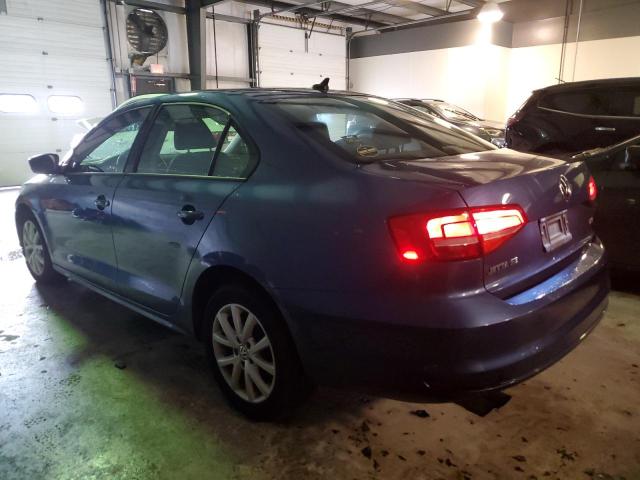3VWD17AJ2FM352711 - 2015 VOLKSWAGEN JETTA SE BLUE photo 2