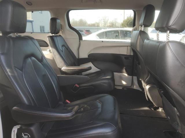 2C4RC1BG0LR271245 - 2020 CHRYSLER PACIFICA TOURING L GRAY photo 11