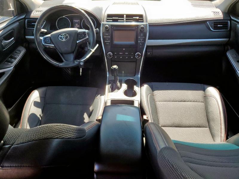 4T1BF1FK3HU706739 - 2017 TOYOTA CAMRY LE Graphit Foto 8