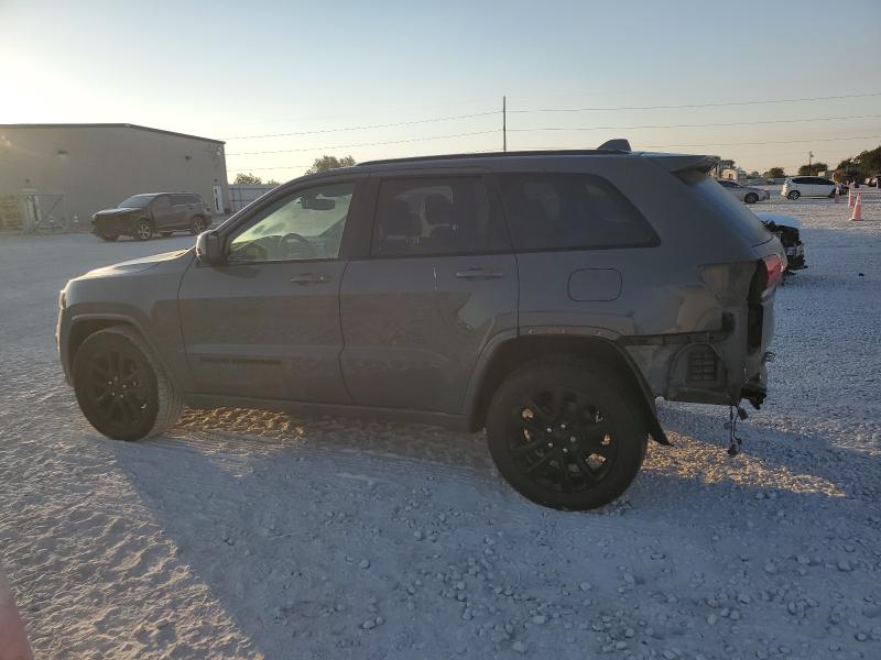 1C4RJEAG4LC128662 - 2020 JEEP GRAND CHER LAREDO GRAY photo 2