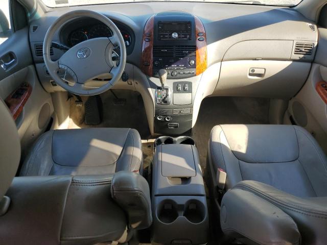 5TDBK22CX9S027058 - 2009 TOYOTA SIENNA XLE ნაცრისფერი ფოტო 8