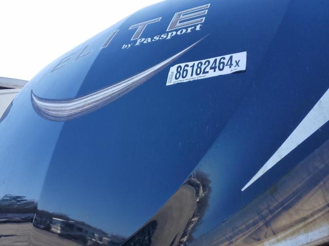 4YDT23R26GT416105 - 2016 PASSPORT TRAVELTRLR TWO TONE photo 8