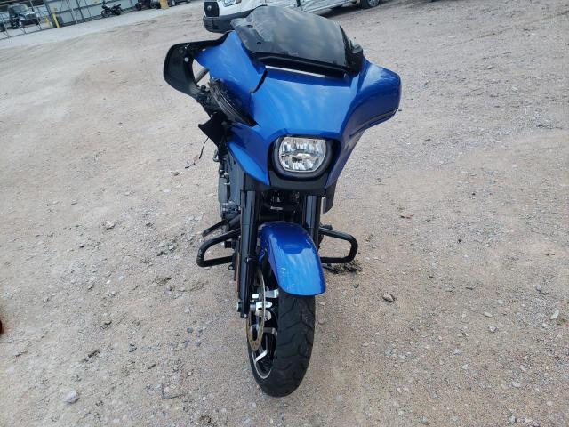 1HD1KB714RB602831 - 2024 HARLEY-DAVIDSON FLHX BLUE photo 2