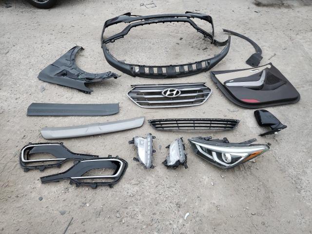 5XYZUDLB9HG412682 - 2017 HYUNDAI SANTA FE S BLACK photo 13