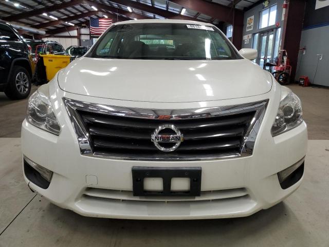 1N4AL3AP7DC914717 - 2013 NISS ALTIMA 2.5 WHITE photo 5