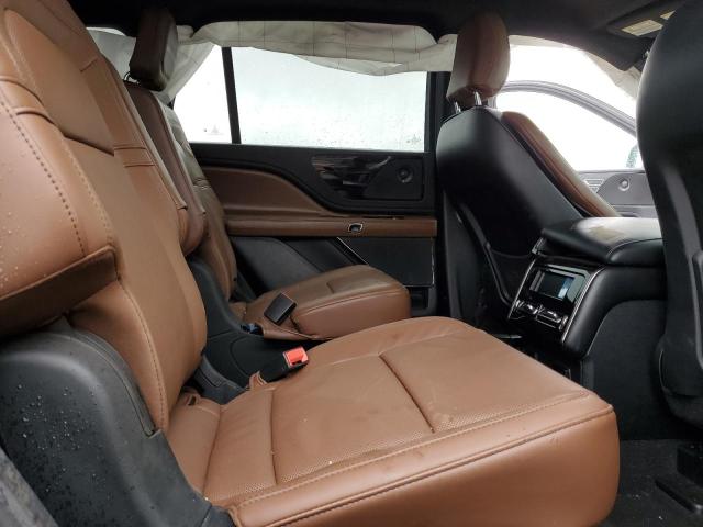 5LM5J7WCXPGL00331 - 2023 LINCOLN AVIATOR RESERVE Beyaz fotoğraf 11