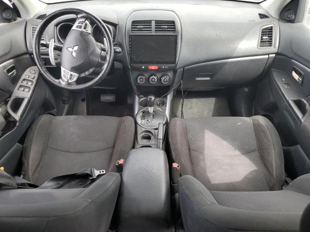 JA4AP3AU7BZ002808 - 2011 MITSUBISHI OUTLANDER ES فضي صورة 8
