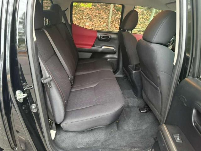 5TFCZ5AN4HX119215 - 2017 TOYOTA TACOMA DOUBLE CAB BLACK photo 9