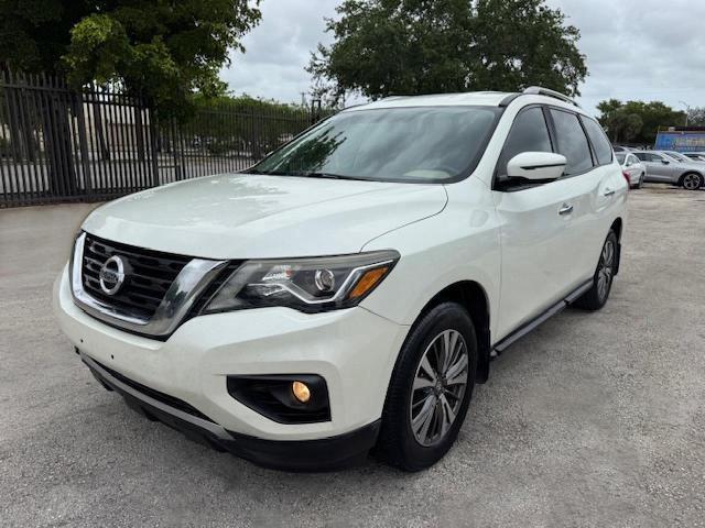 2017 NISSAN PATHFINDER S, 