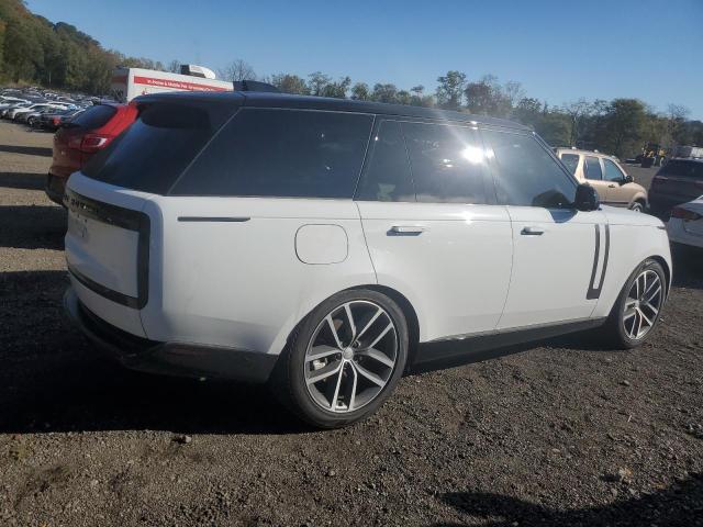 SALKP9F49SA289758 - 2025 LAND ROVER RANGE ROVE SE WHITE photo 3
