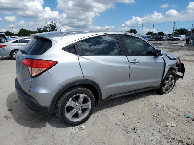 3CZRU5H37JM718659 - 2018 HONDA HR-V LX Gümüş foto 3
