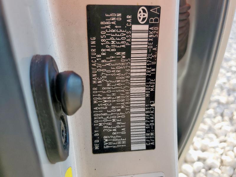 5YFBURHE7JP826255 - 2018 TOYOTA COROLLA L SILVER photo 12