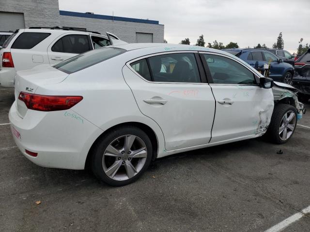 19VDE1F78FE007123 - 2015 ACURA ILX 20 TECH WHITE photo 3